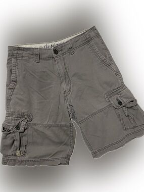 Denizen from Levi's Men's Gray Cargo Shorts with Utility Pockets